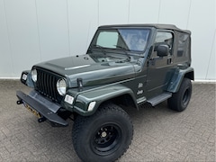 Jeep Wrangler - 4.0i soft top Sahara AIRCO YOUNGTIMER