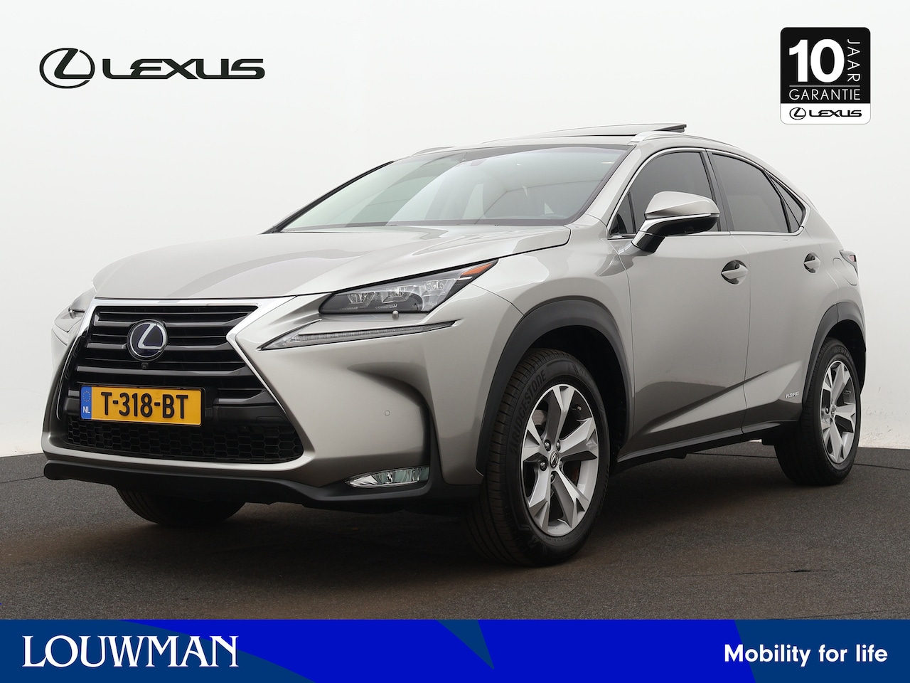 Lexus NX - 300h AWD President Line Limited | Mark Levinson | Panoramadak | Adaptive Cruise control | - AutoWereld.nl