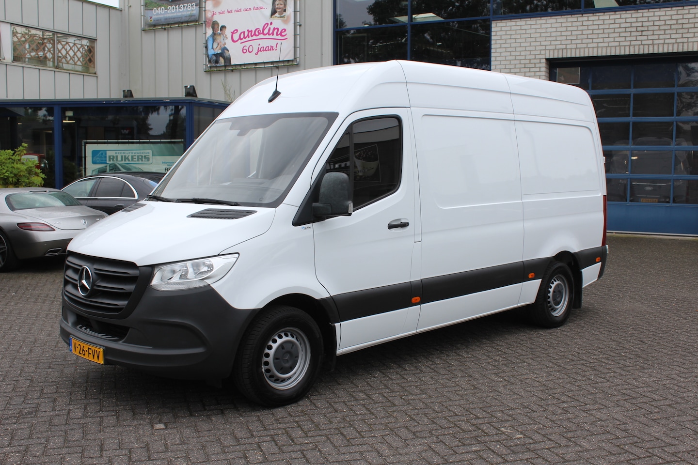 Mercedes-Benz Sprinter - 316 CDI L2H2 Geveerde stoel, MBUX met navigatie en camera, Standkachel - AutoWereld.nl