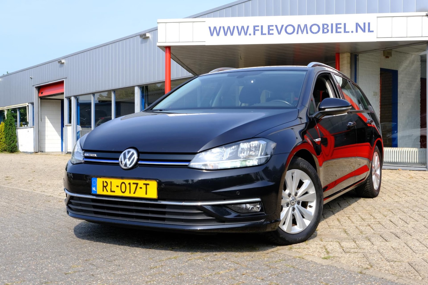 Volkswagen Golf Variant - 1.5 TSI Comfortline DAB-radio|Adapt. Cruise|Clima|Android-Apple - AutoWereld.nl