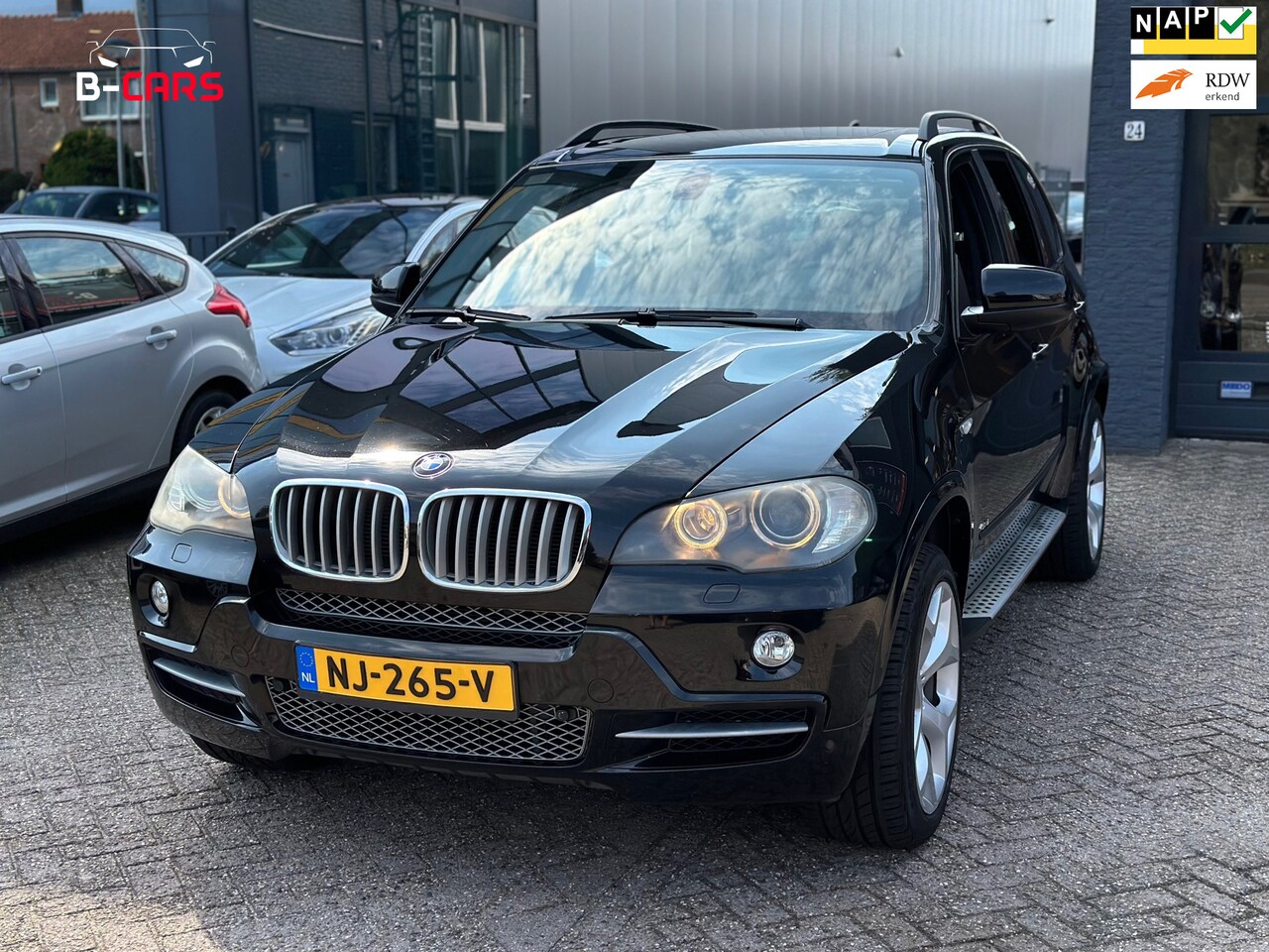 BMW X5 - XDrive48i High Exe NAVI|HEADUP|STOELVW|PANO|LEER - AutoWereld.nl