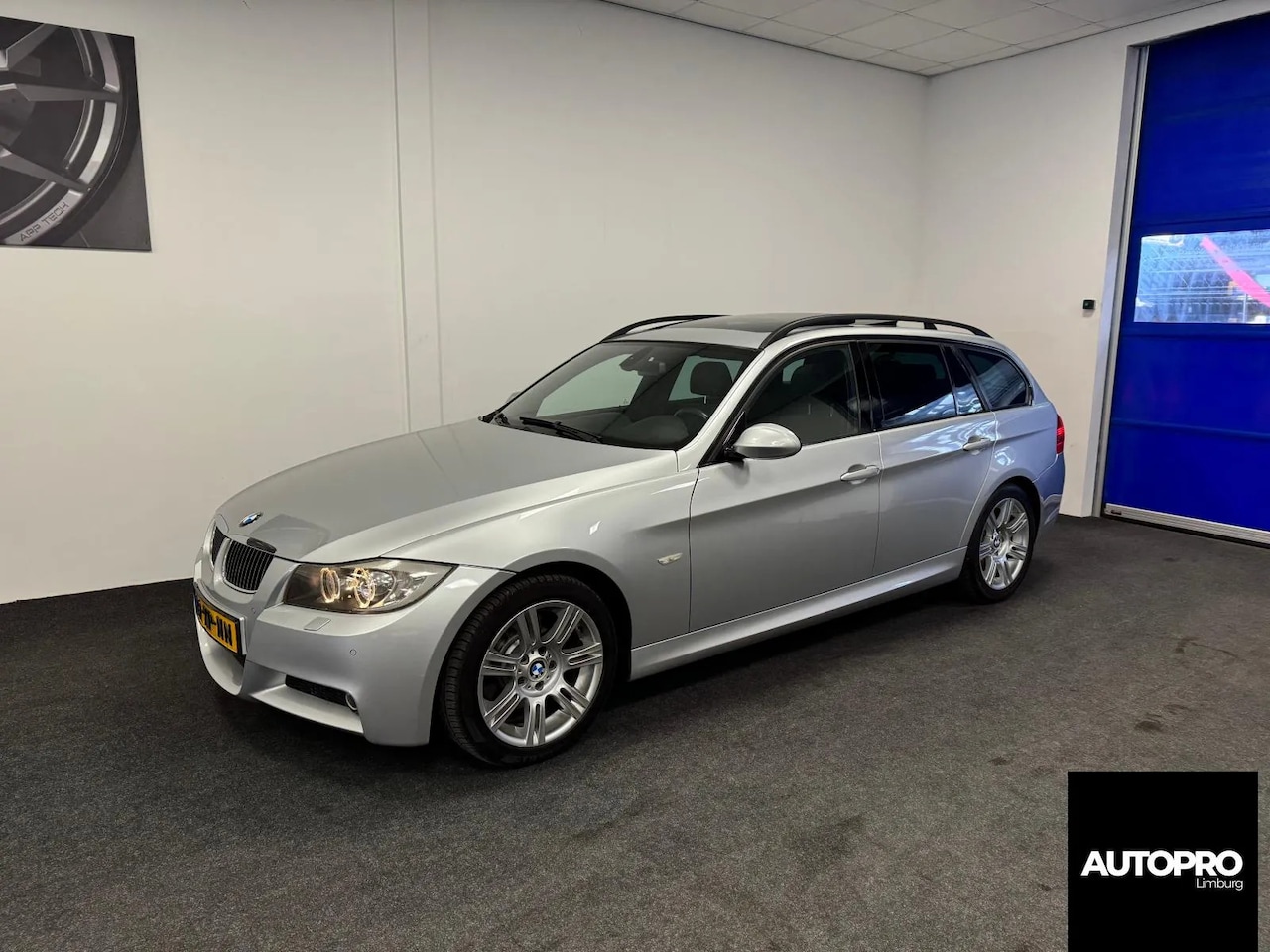 BMW 3-serie Touring - 325xi Dynamic Executive // M-Pakket - AutoWereld.nl