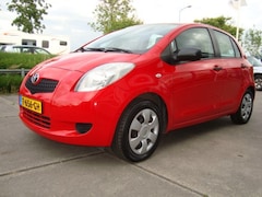 Toyota Yaris - 1.0 VVTI SOL