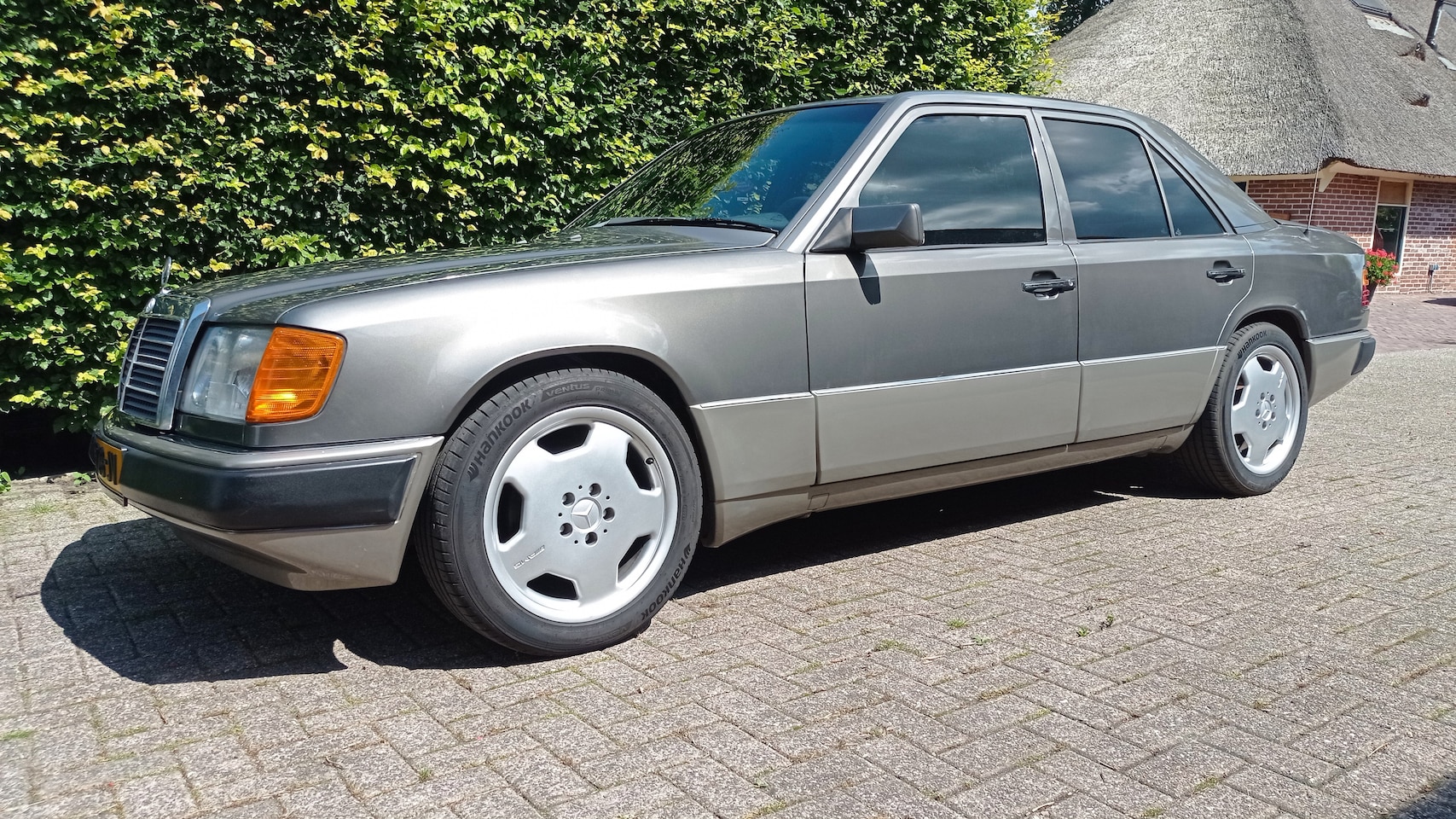 Mercedes-Benz 200-500 (W124) - 200 - AutoWereld.nl