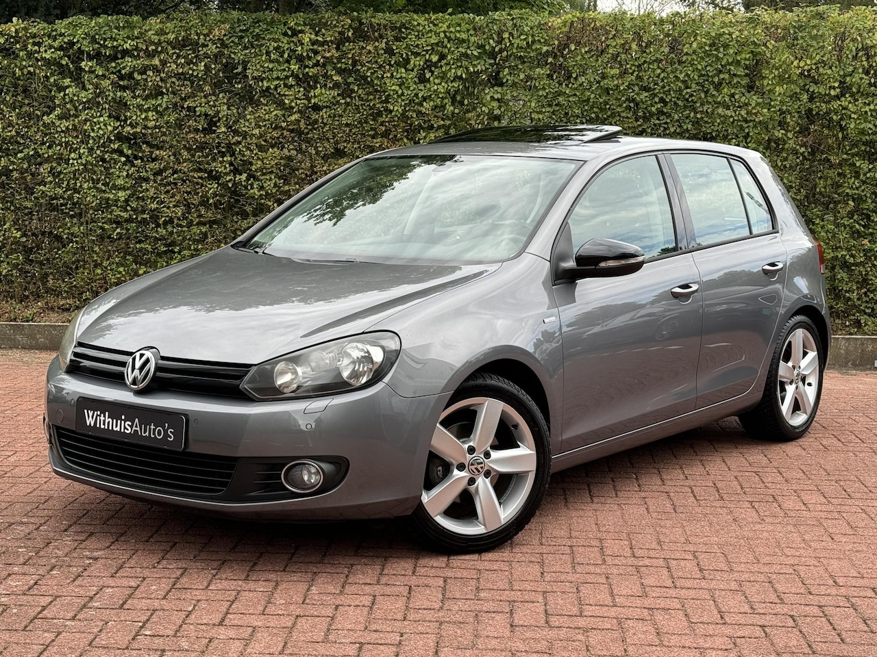 Volkswagen Golf - 1.2 TSI Match Dakraam Stoelverwarming Climate PDC - AutoWereld.nl