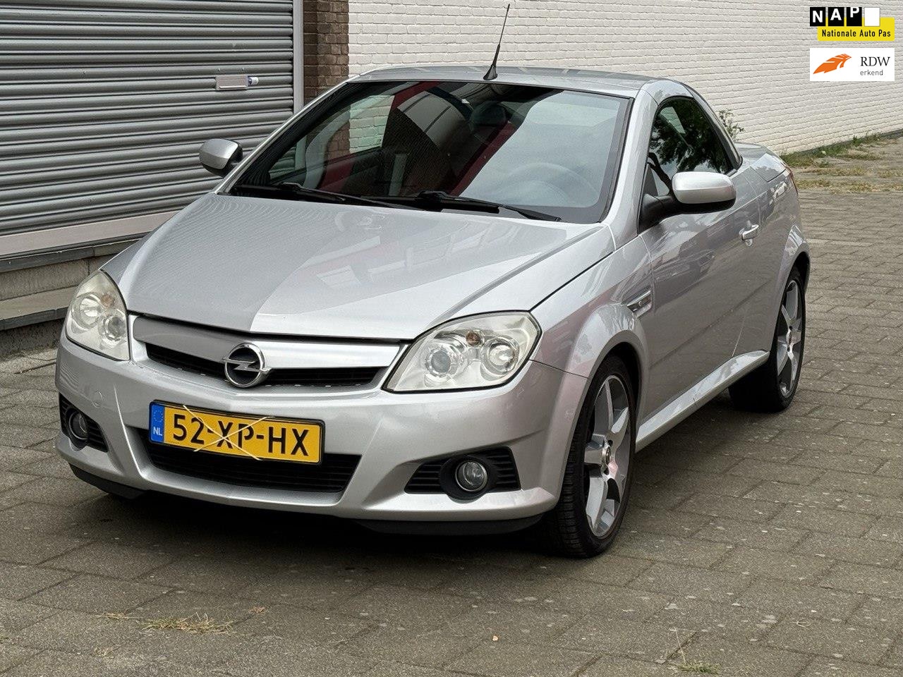 Opel Tigra TwinTop - 1.4-16V Rhythm.km nap.apk 06 juni 2025 - AutoWereld.nl