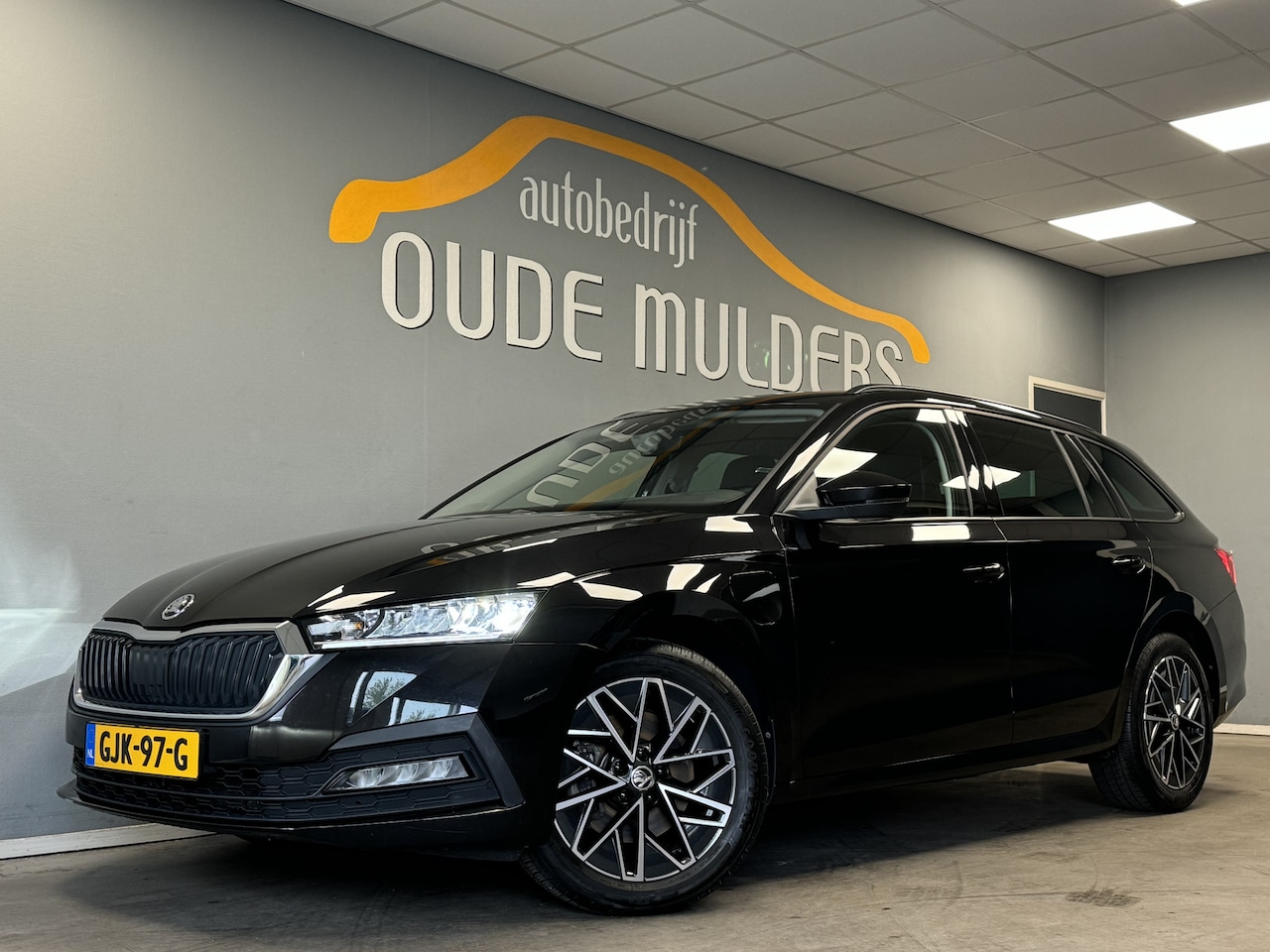 Skoda Octavia Combi - 1.4 TSI iV PHEV Camera/Cruise/Stoelverwarming - AutoWereld.nl