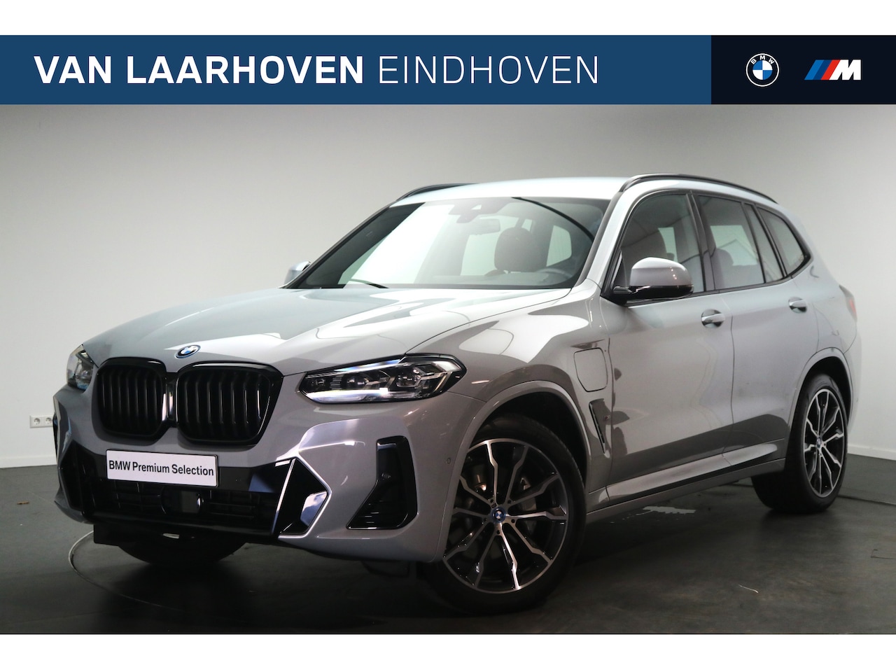 BMW X3 - xDrive30e High Executive Automaat / Trekhaak / Sportstoelen / Adaptieve LED / Active Cruis - AutoWereld.nl