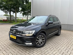 Volkswagen Tiguan - 1.4 TSI Comfortline Luxe opties Vol Jaar Apk