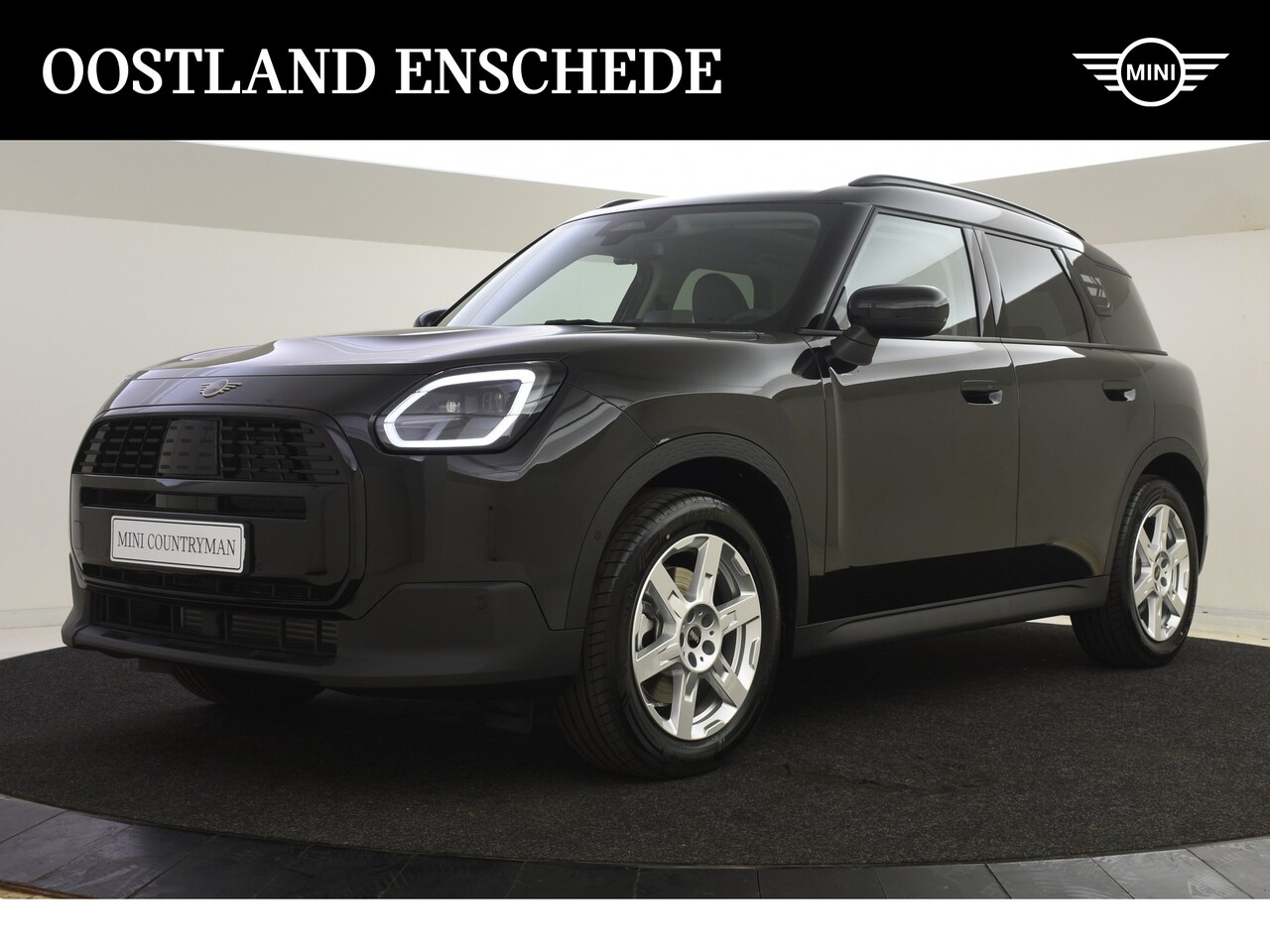 MINI Countryman - C Automaat / Classic / Pakket M Plus / 18" Asteroid Spoke - AutoWereld.nl