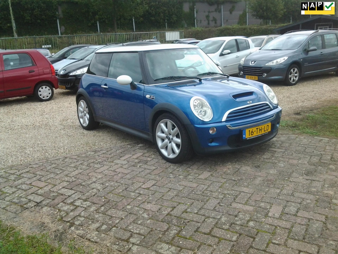 MINI Cooper S - Mini 1.6 Chili Zeer lux,s 2x panoradak clima lmv nap km , nederlande auto. 128 kw/173 pk. - AutoWereld.nl