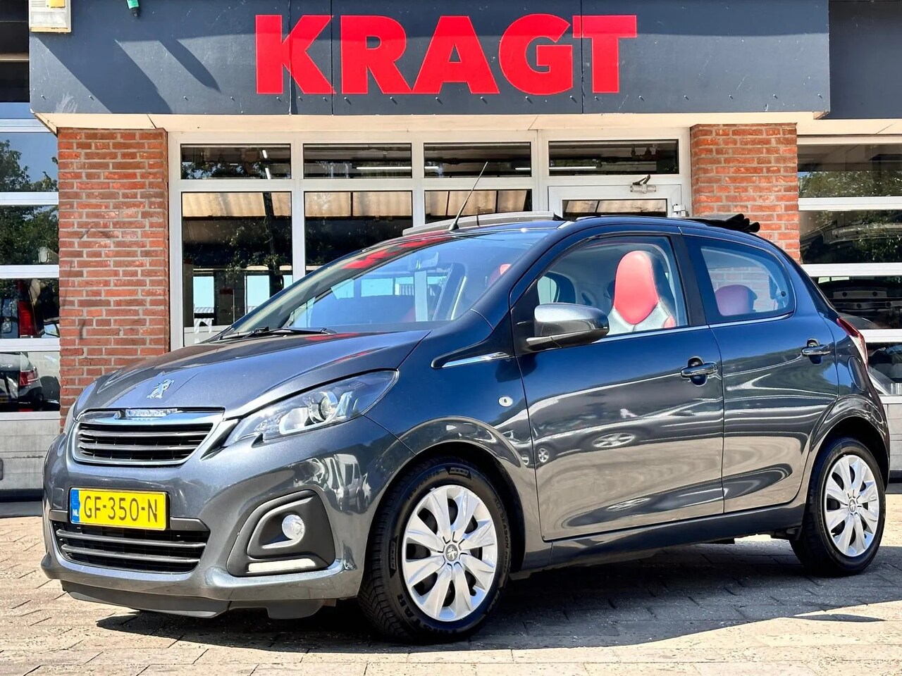 Peugeot 108 - Active Top 1.0 VTi 69 pk - Leder - Cabrio - airco - AutoWereld.nl