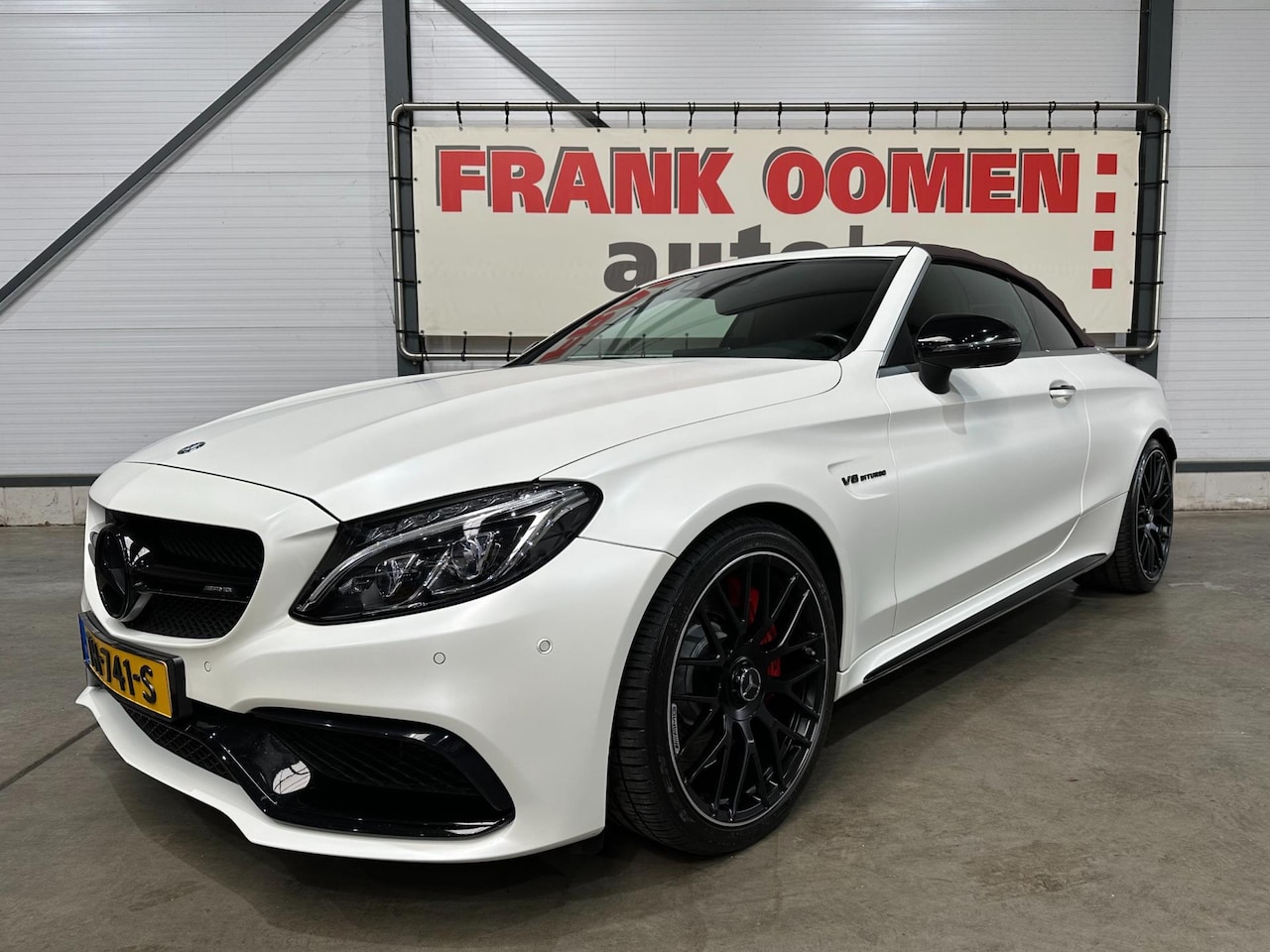 Mercedes-Benz C-klasse Cabrio - AMG 63 S Edition 1 | Akrapovic | Schaalstoelen | Burmester | Parelmoer - AutoWereld.nl