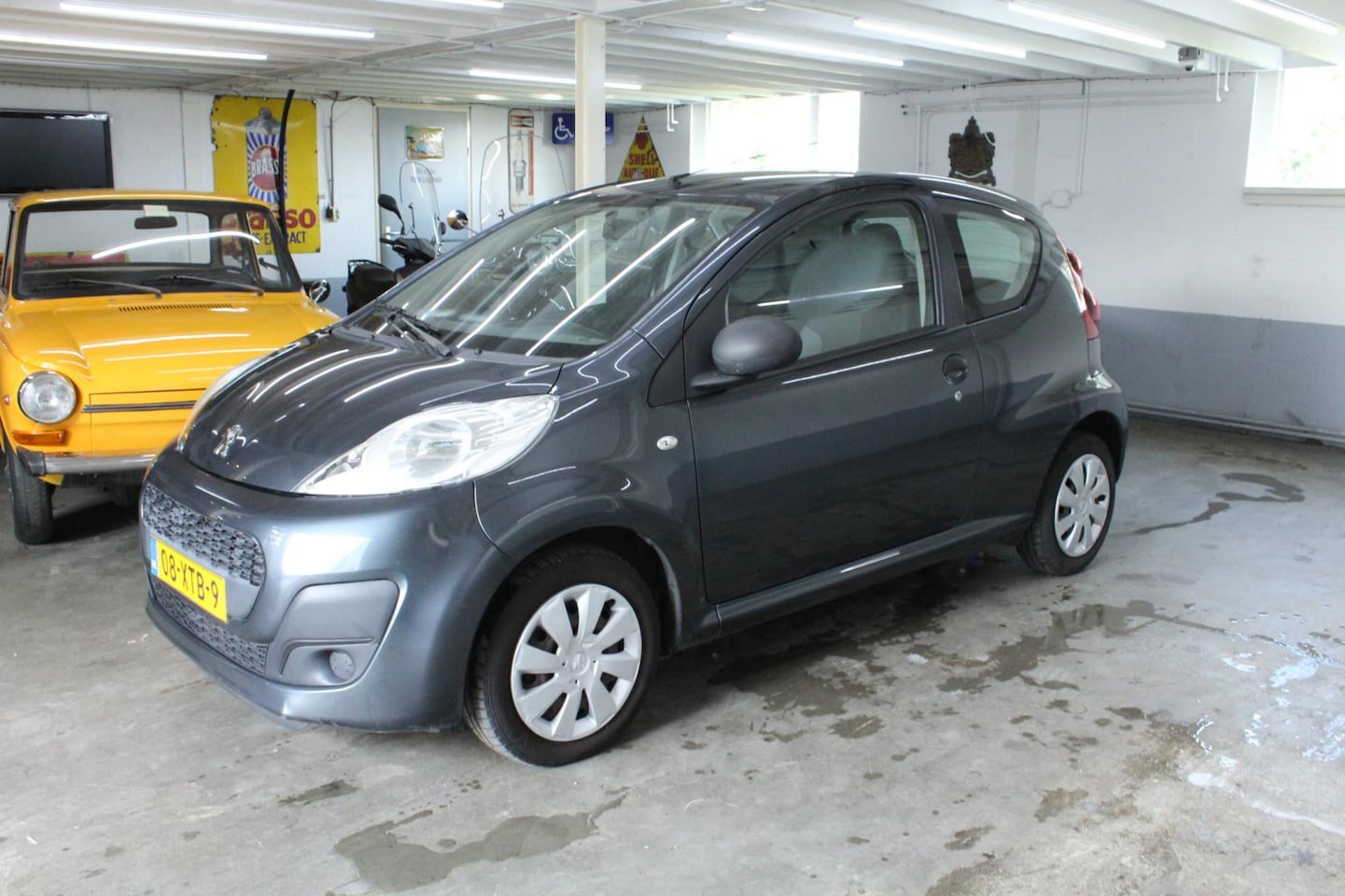 Peugeot 107 - 1.0 Access Accent 1.0 Access Accent - AutoWereld.nl