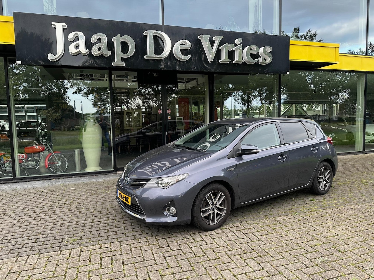 Toyota Auris - 1.8 Hybrid Executive 1.8 Hybrid Executive - AutoWereld.nl