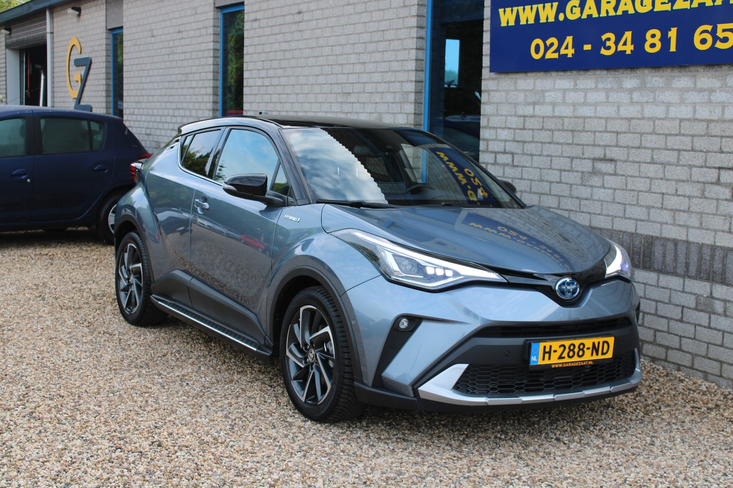 Toyota C-HR - 2.0 Hybrid Bi-Tone 2.0 Hybrid Bi-Tone - AutoWereld.nl