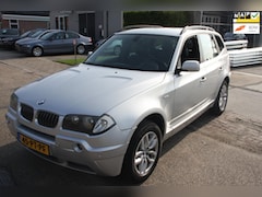 BMW X3 - 2.5i Executive leer, trekhaak, pdc