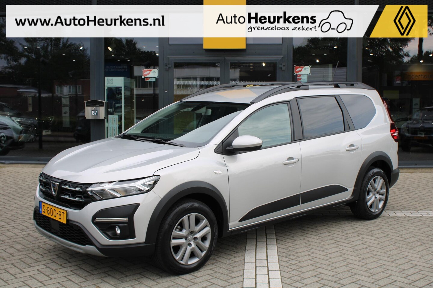 Dacia Jogger - TCe 110 Comfort 5p. | NL-Auto | Apple Carplay/Android Auto | - AutoWereld.nl