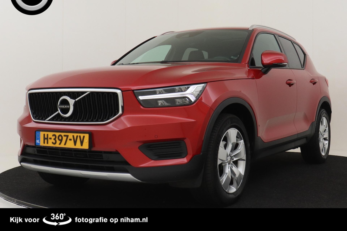 Volvo XC40 - T3 AUT. MOMENTUM PRO -PANO.DAK|VERW.VOORSTOELEN|CAMERA|CRUISE|HK-AUDIO - AutoWereld.nl