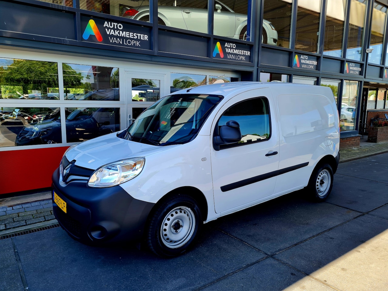 Renault Kangoo - 1.5 DCI 55KW Comfort Navi Parksensor Trekhaak Bluetooth Zeer net! All in incl 12 mnd gar. - AutoWereld.nl