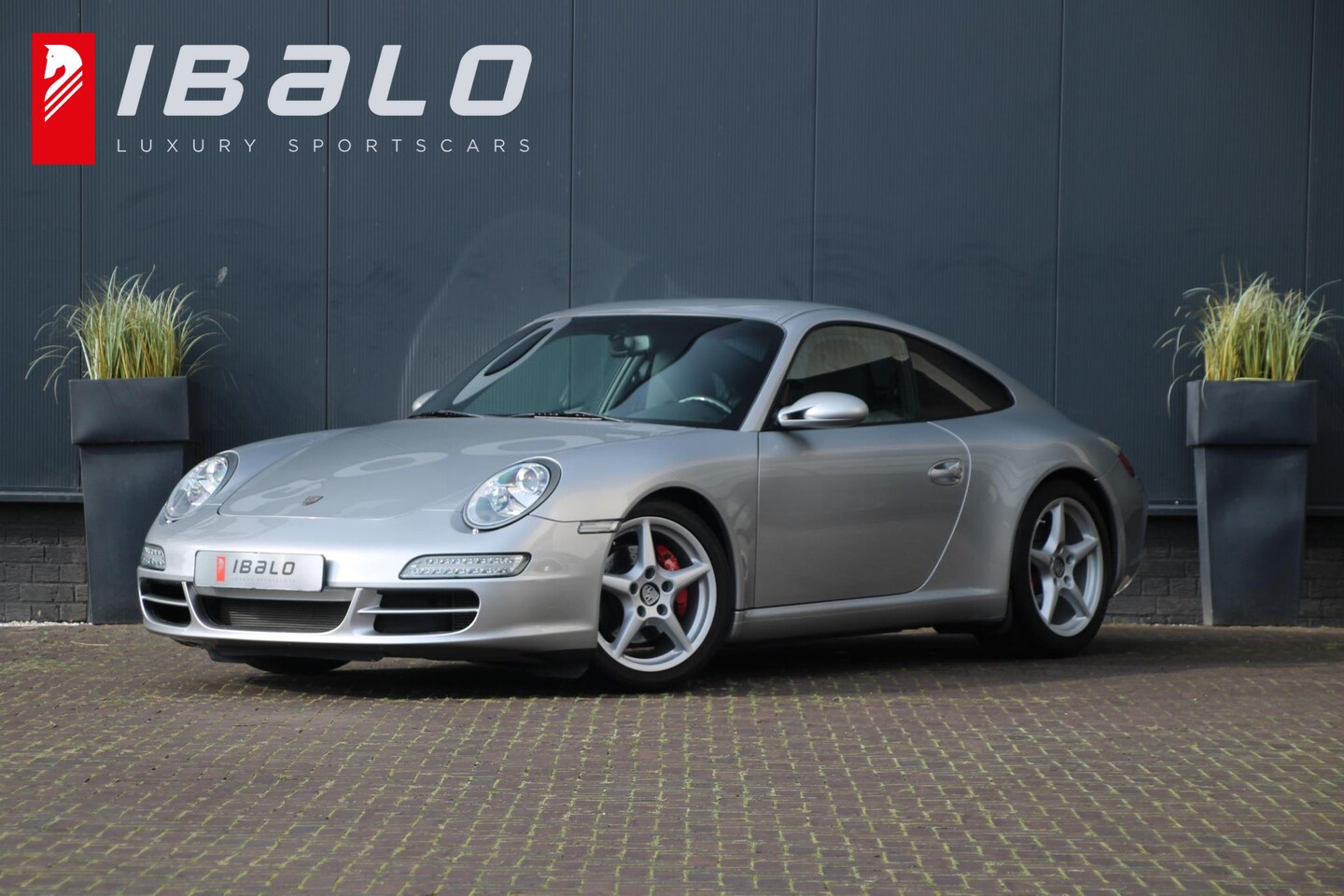 Porsche 911 - 3.6 Carrera (997) 325pk | BTW-auto | Youngtimer | PCCM Plus | Carbon - AutoWereld.nl