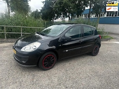 Renault Clio - 1.4-16V Dynamique Comfort5-deursAircoNAP1 jaar APK