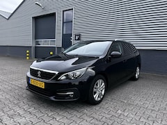 Peugeot 308 SW - 1.2PureTech Executive|Nieuwe Distributie|Pano