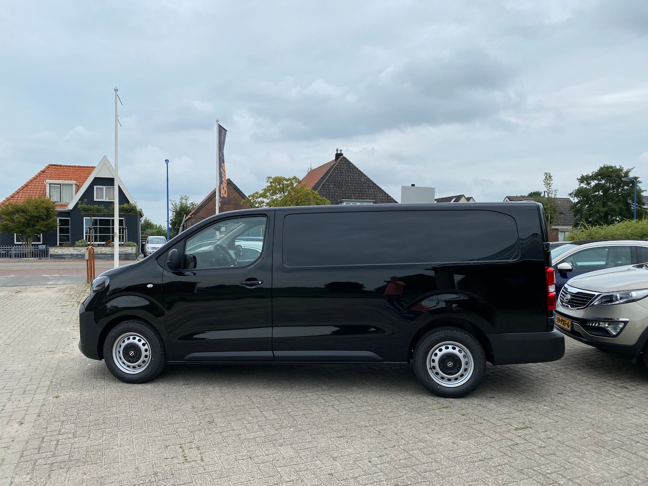 Opel Vivaro - 2.0 Diesel 145 S&S L3