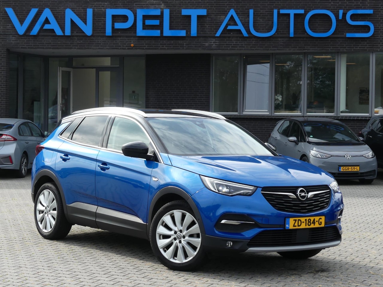 Opel Grandland X - 1.2 Turbo 130PK Business Executive / Carplay / - AutoWereld.nl