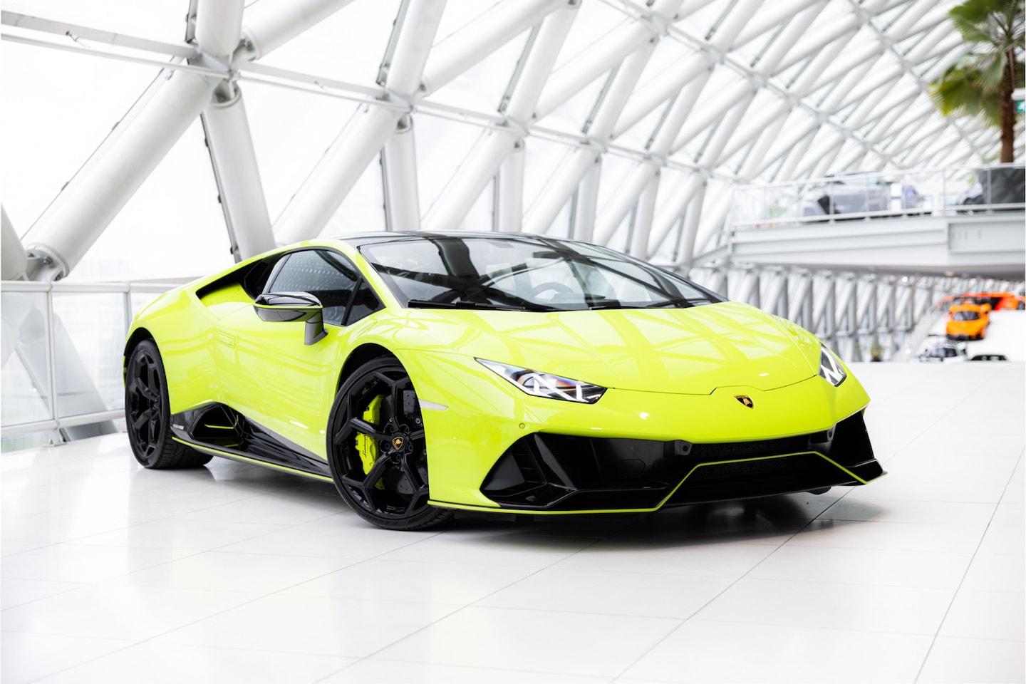 Lamborghini Huracán Evo - Fluo Capsule 4WD | Official Lamborghini Service Partner | - AutoWereld.nl