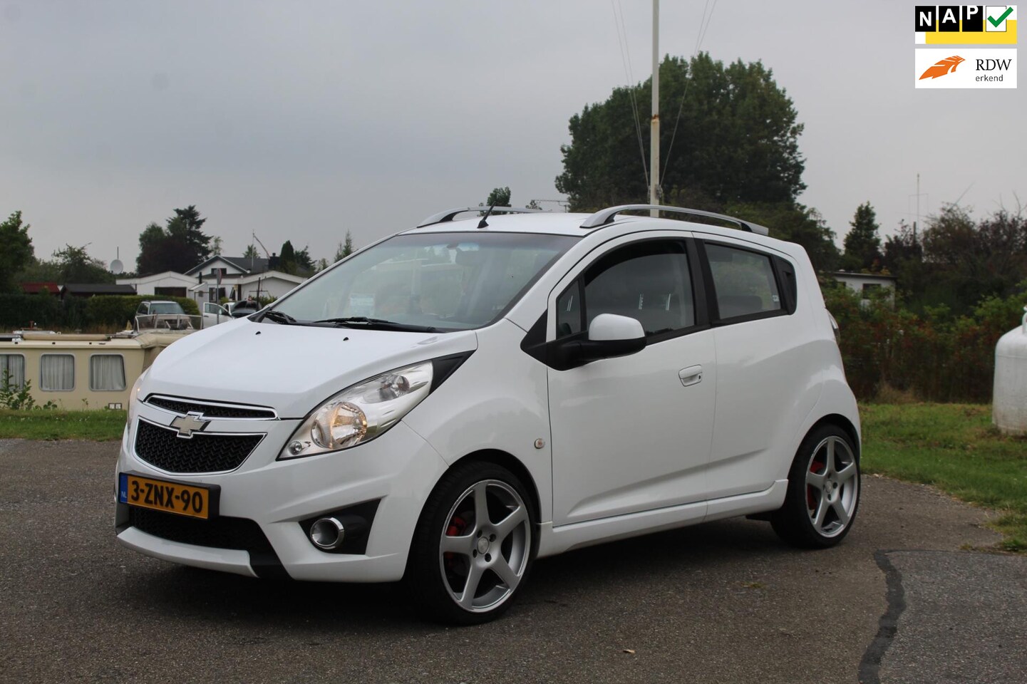 Chevrolet Spark - 1.2 16V LTZ *Airco *Elek ramen *CV - AutoWereld.nl