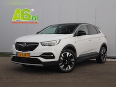 Opel Grandland X - 1.2 Turbo Business Executive 131PK Automaat Keyless Comfortstoelen 18 inch LMV Navigatie C