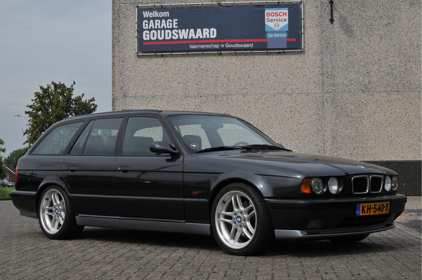 BMW 5-serie Touring - M5 prijs op aanvraag, verkoop in opdracht van klant. - AutoWereld.nl