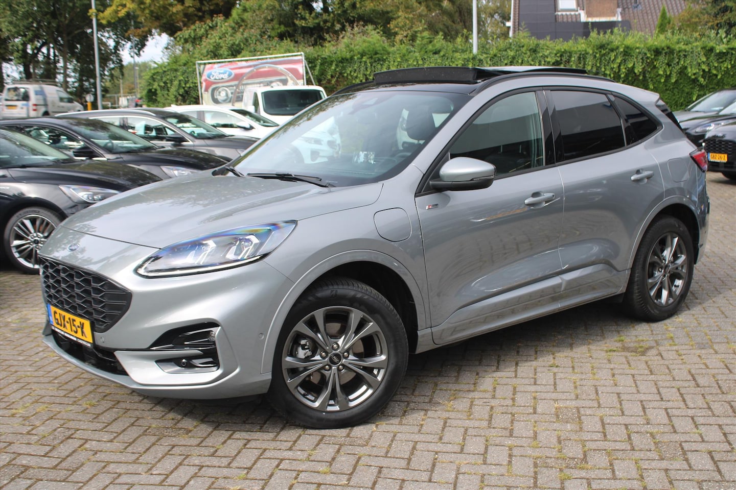 Ford Kuga - 2.5 PHEV AUT 225pk ST-Line, Pano dak, Technology + Winterpack - AutoWereld.nl