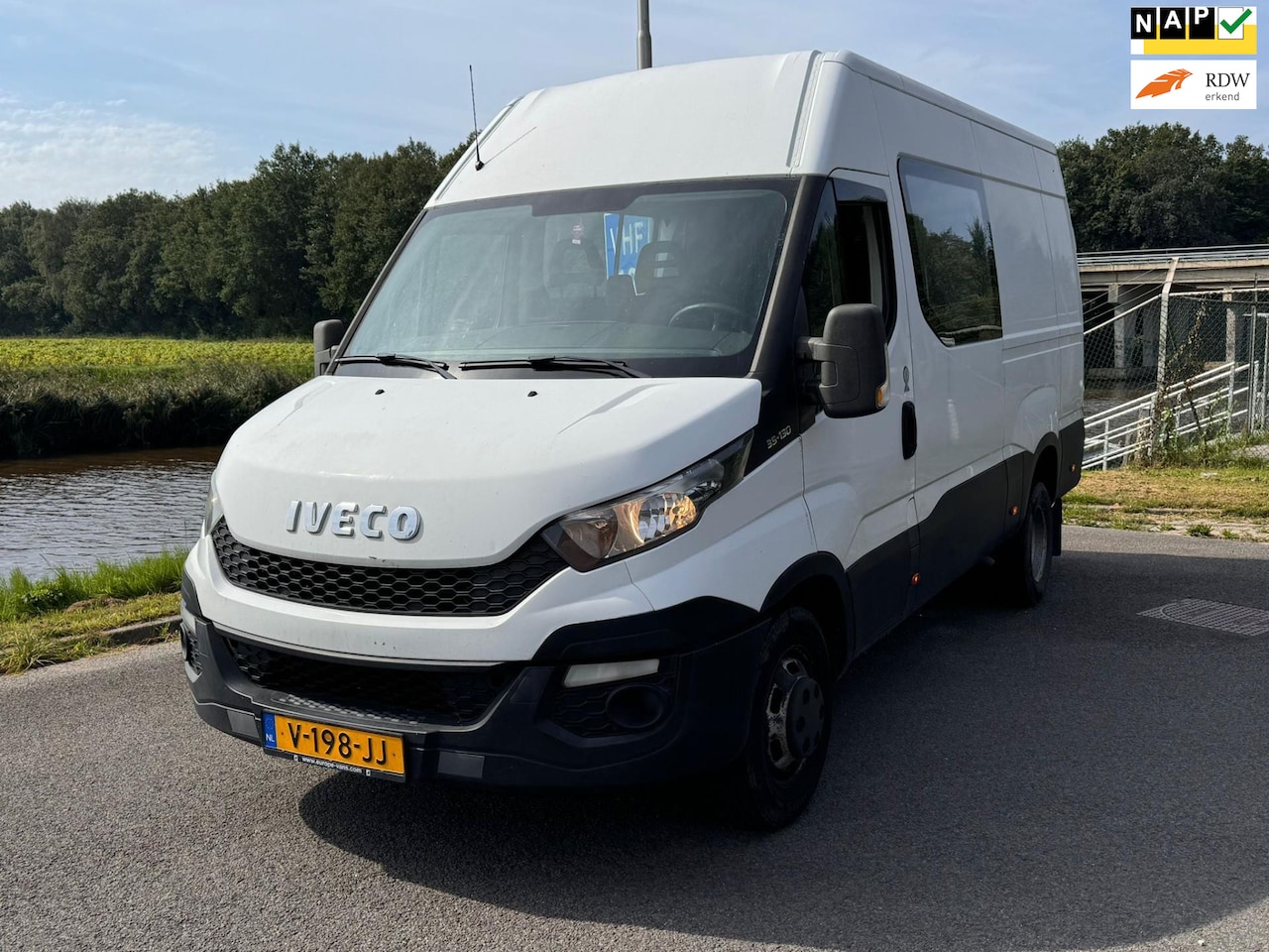 Iveco Daily - 35C13V 2.3 352 H3 L 4 dubbel cabine / dubbel lucht - AutoWereld.nl