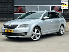 Skoda Octavia Combi - 1.4 TSI Greentech Elegance Businessline