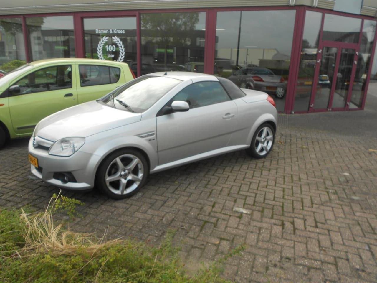 Opel Tigra TwinTop - 1.4-16V Sport 1.4-16V Sport - AutoWereld.nl