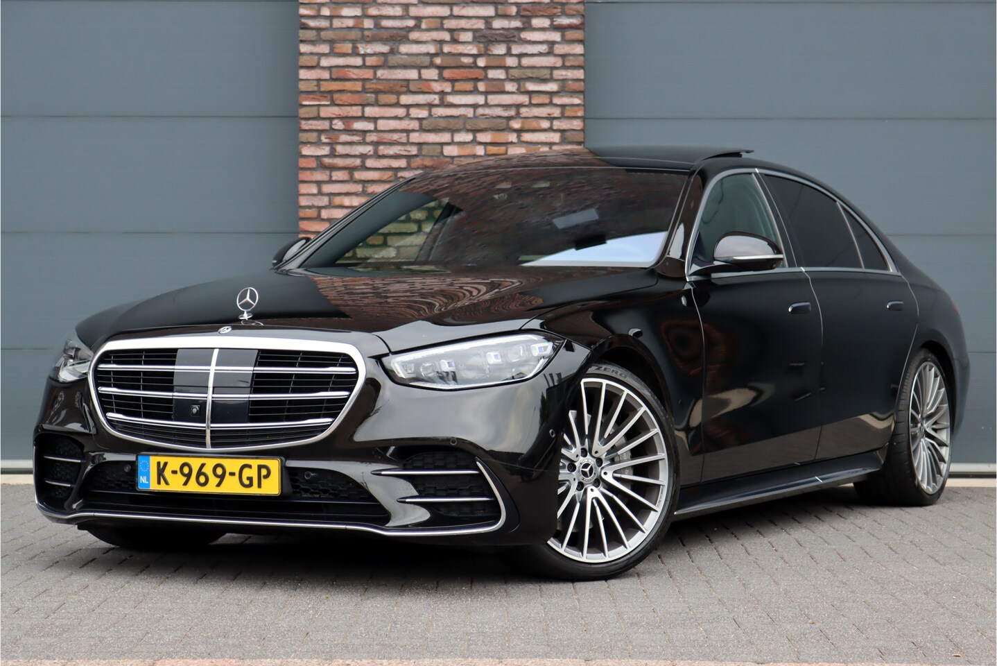 Mercedes-Benz S-klasse - 400d 4MATIC Lang AMG Line Aut9 | Airmatic | Achterasbesturing | Distronic+ | MBUX Tablet | - AutoWereld.nl