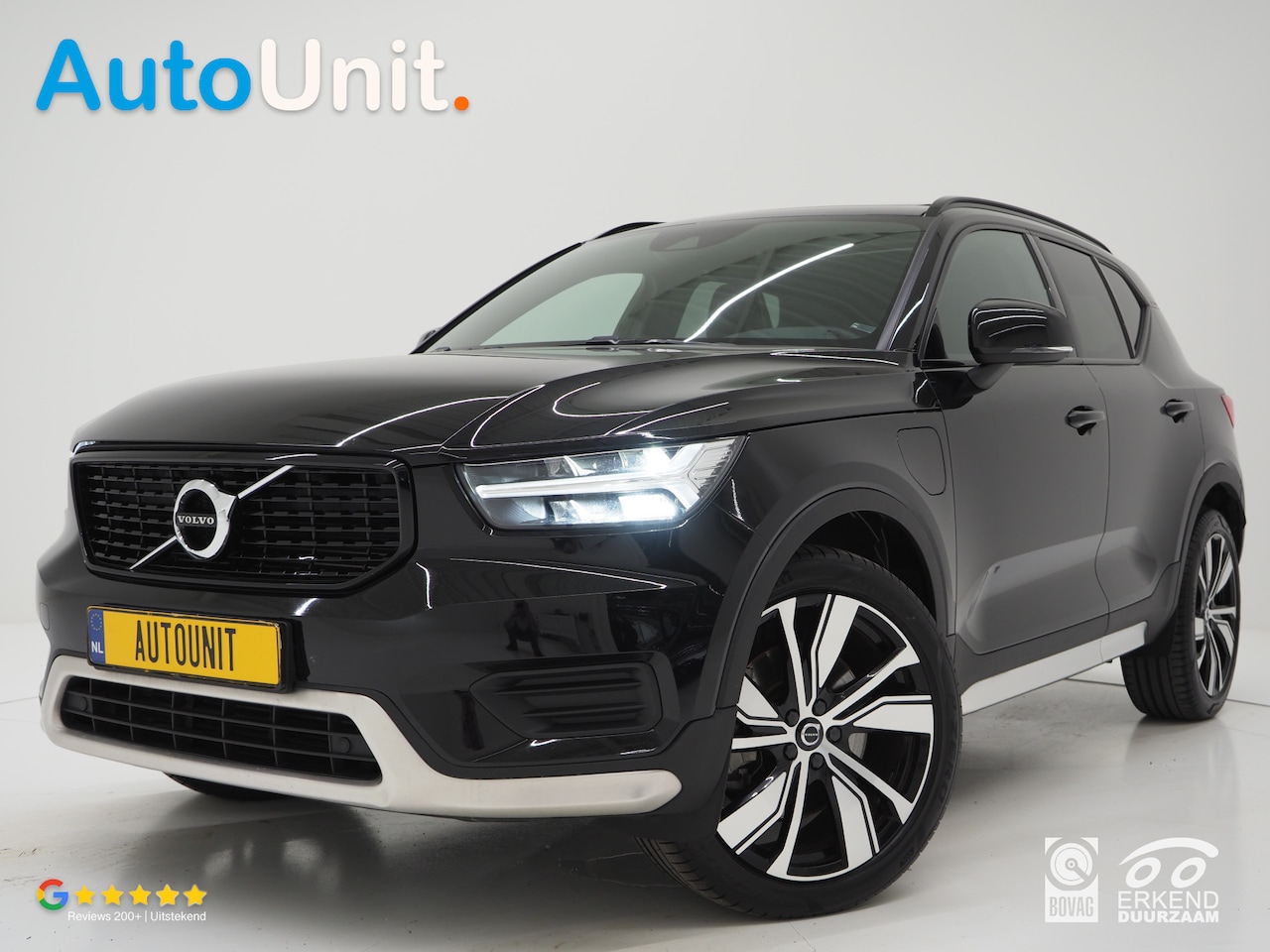 Volvo XC40 - 1.5 T4 Recharge R-Design | Styling Pack | Panoramadak | Keyless | Camera - AutoWereld.nl