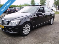 Mercedes-Benz C-klasse - 180 CDI BlueEFFICIENCY MET NAVI PANODAK AUTOMAAT