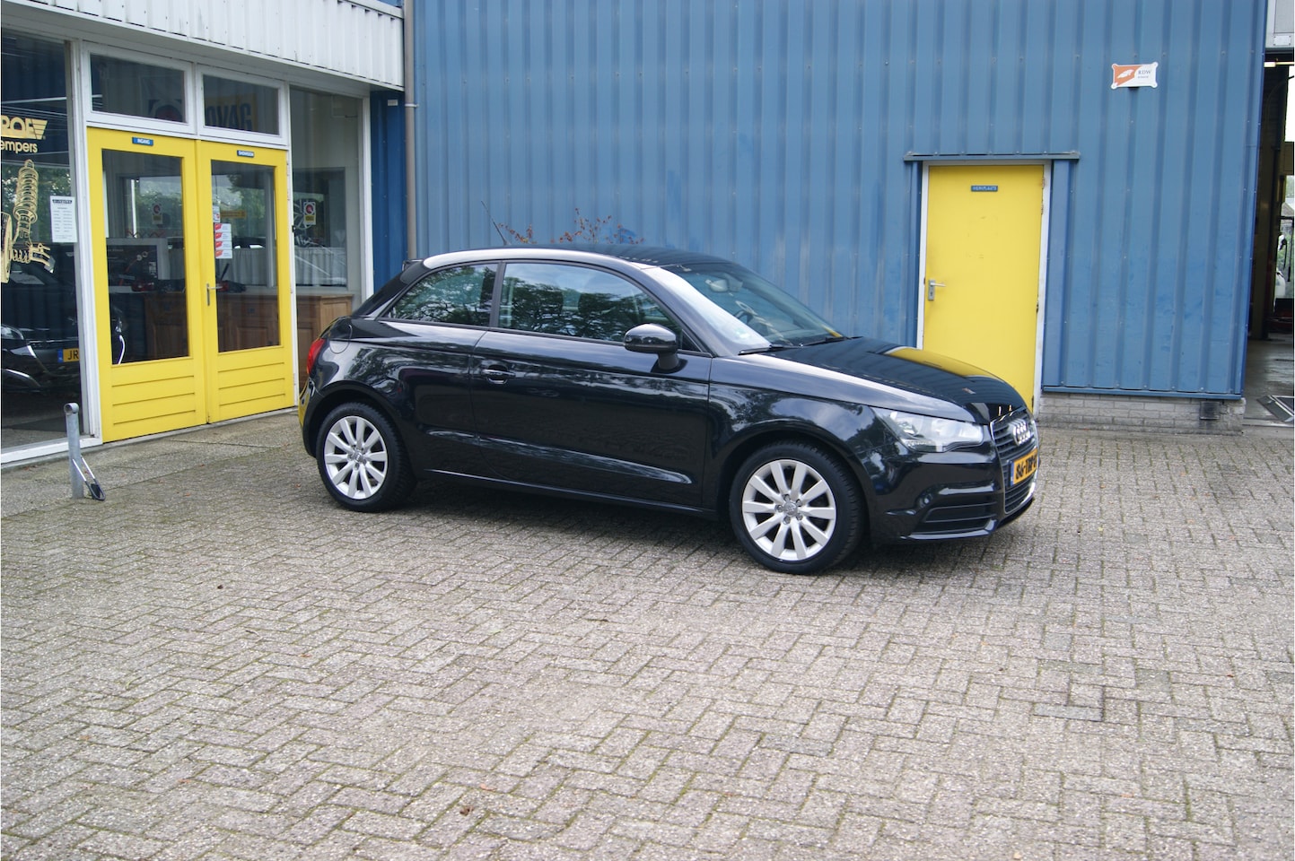 Audi A1 - 1.2 TFSI Connect 1.2 TFSI Connect, Airco, Cruise, Navi, Trekhaak!!!! - AutoWereld.nl