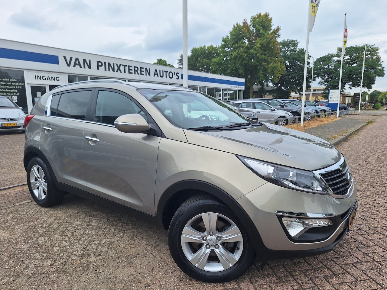 Kia Sportage - 1.6 GDI X-ecutive Plus Pack 1.6 GDI X-ecutive Plus Pack - AutoWereld.nl