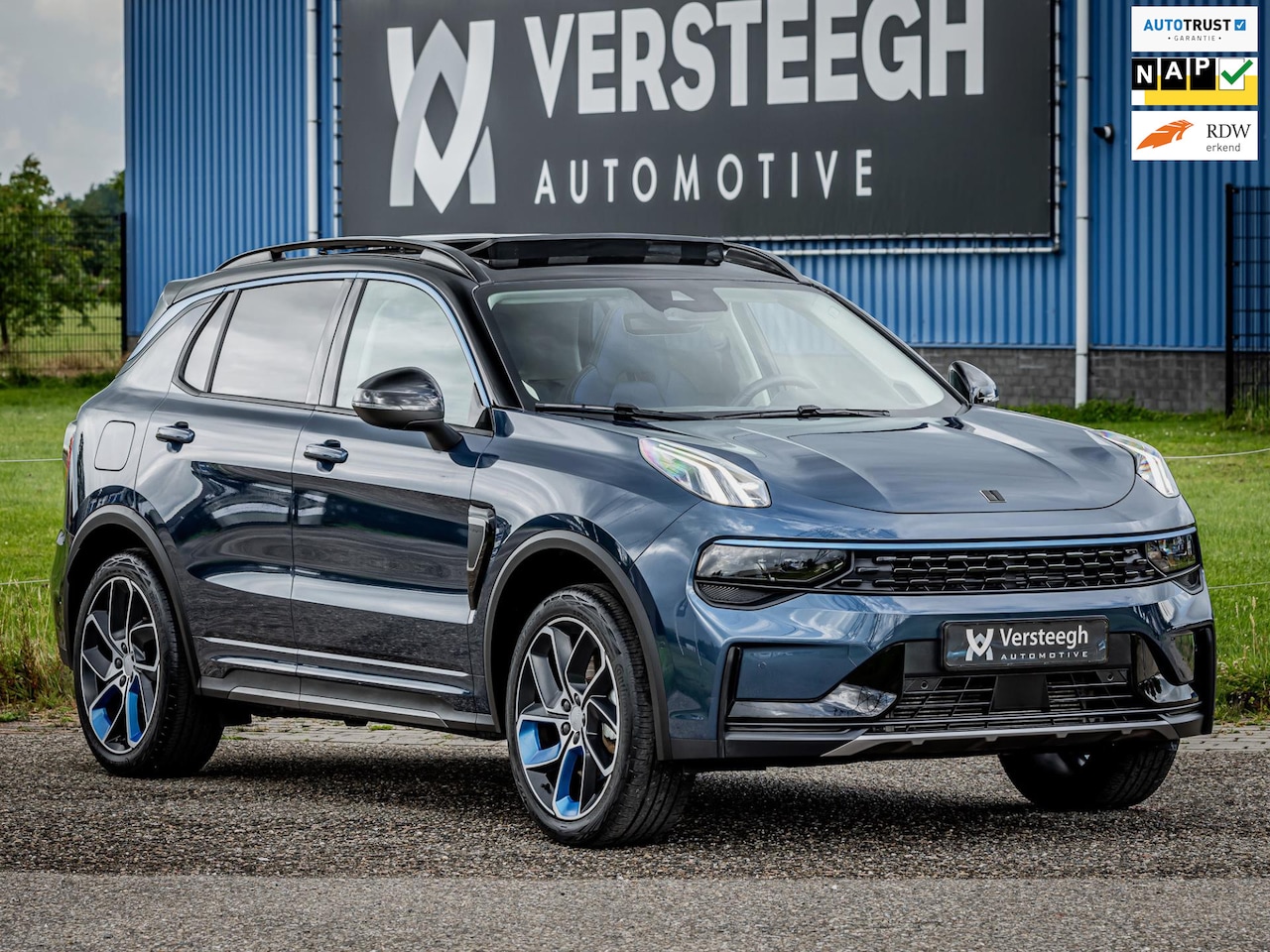 Lynk & Co 01 - 1.5 Plug-In Hybrid 262pk Panoramadak|Adaptive Cruise Control - AutoWereld.nl