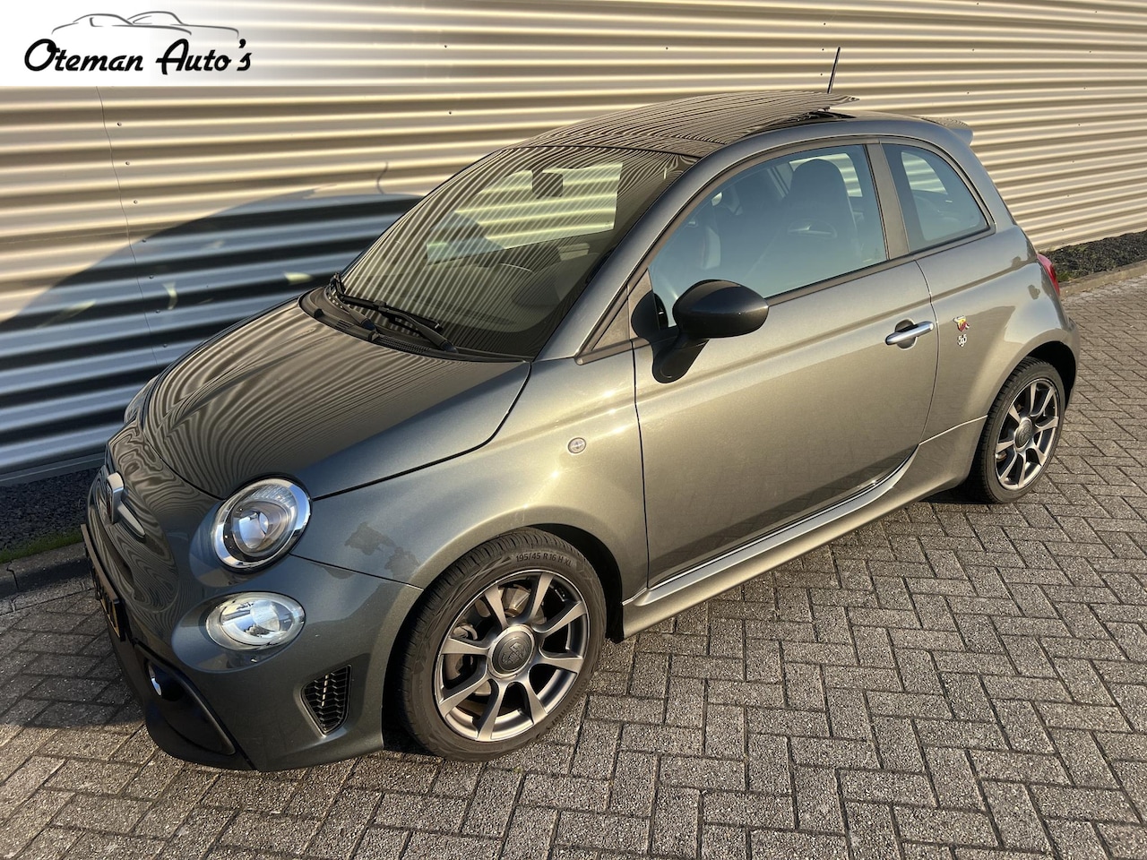 Fiat 500 Abarth - 1.4 T-Jet 595 Panorama Open dak - AutoWereld.nl