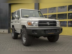 Toyota Land Cruiser - Landcruiser HZJ 71 4.2 Diesel