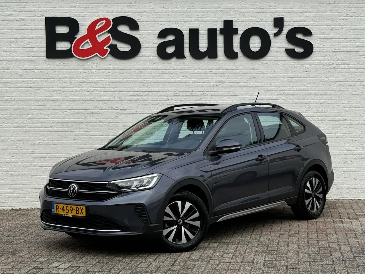 Volkswagen Taigo - 1.0 TSI Life Carplay Pdc voor en achter Led Lane assist Clima Adaptive cruise - AutoWereld.nl