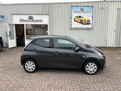 Toyota Aygo - 1.0 VVT-i x-play NL AUTO ZEER MOOI 7750E