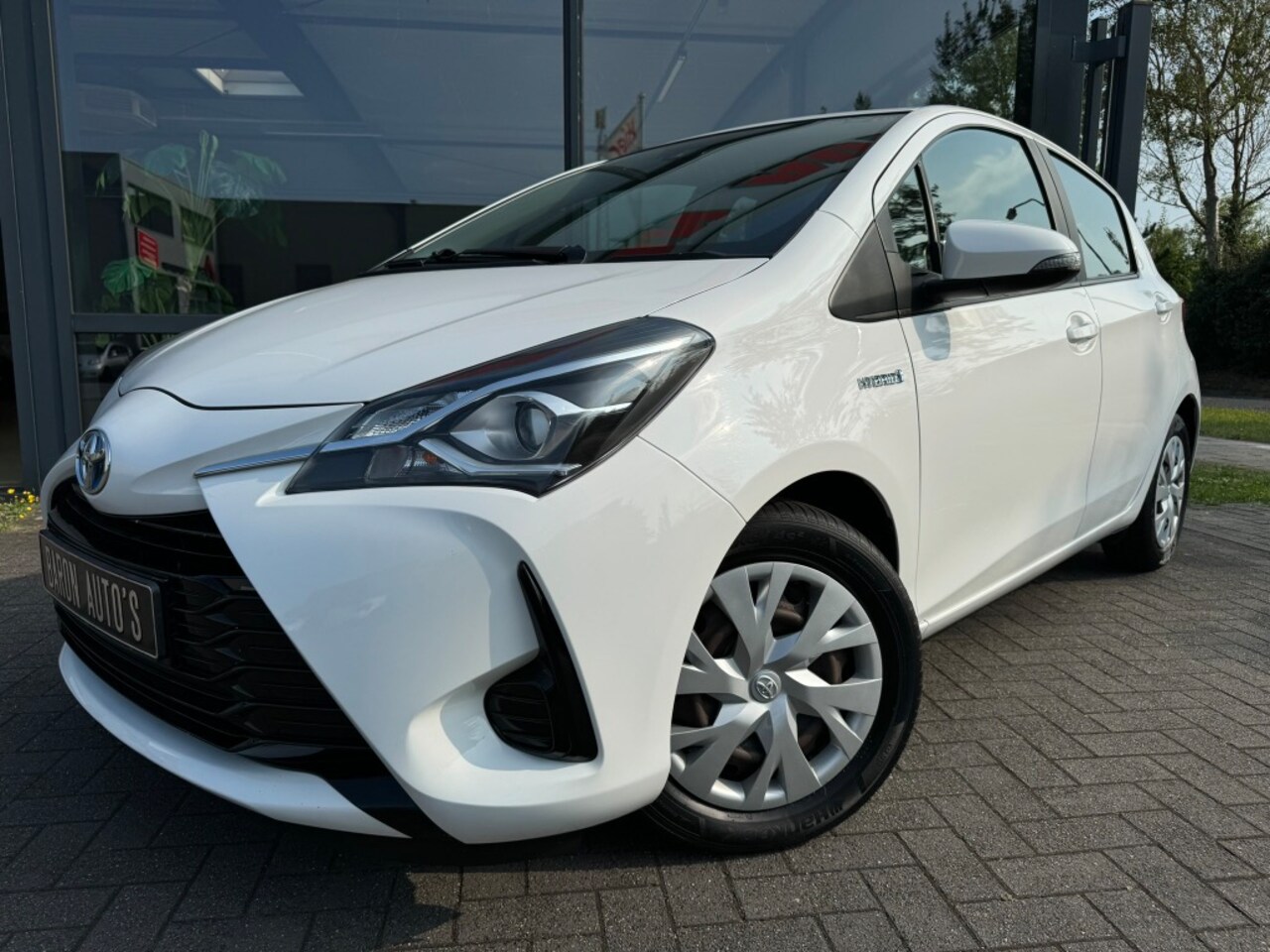 Toyota Yaris - 1.5 Hybrid Active 1.5 Hybrid Active - AutoWereld.nl