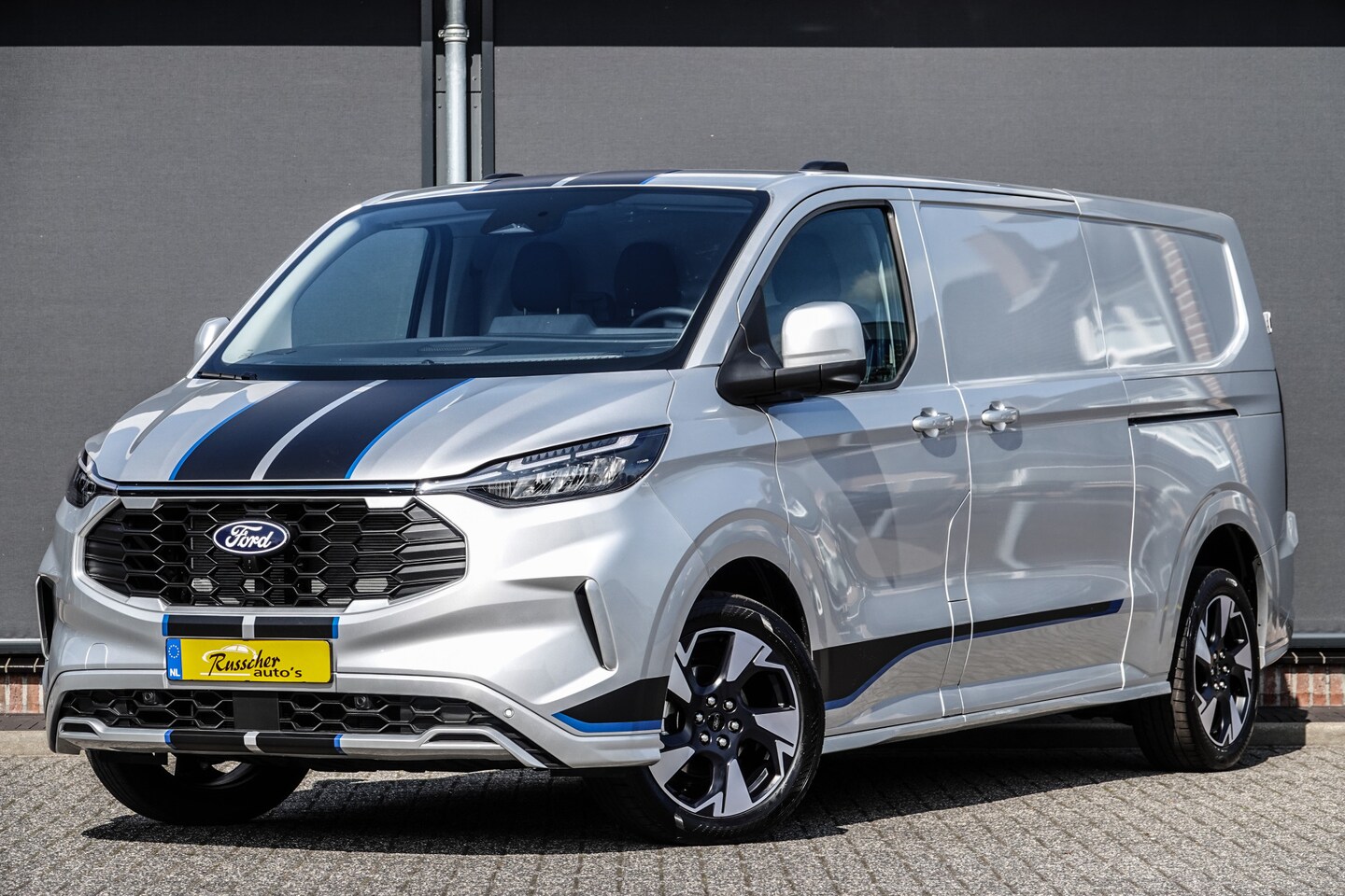 Ford Transit Custom - L2H1 170Pk Aut. | Sport | B&O Sound | 360° camera | Trekhaak - AutoWereld.nl