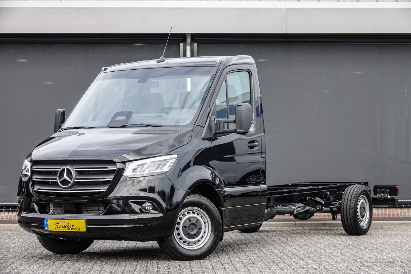 Mercedes-Benz Sprinter - L3 | 319Cdi 190Pk 9G-Tronic | Chassis Cabine | RWD | Obsidian Black - AutoWereld.nl